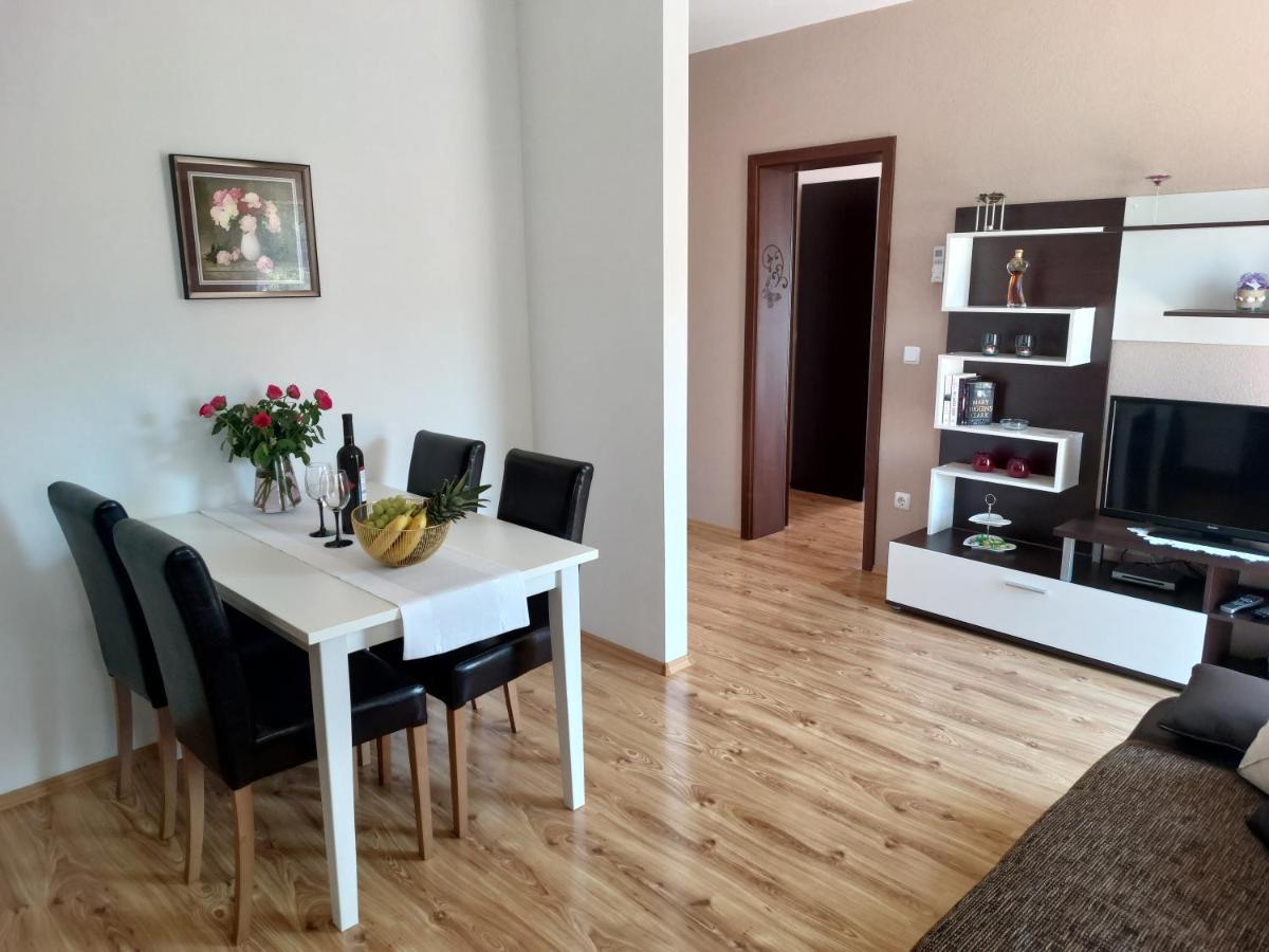 Apartment Zunabovic تروغير المظهر الخارجي الصورة