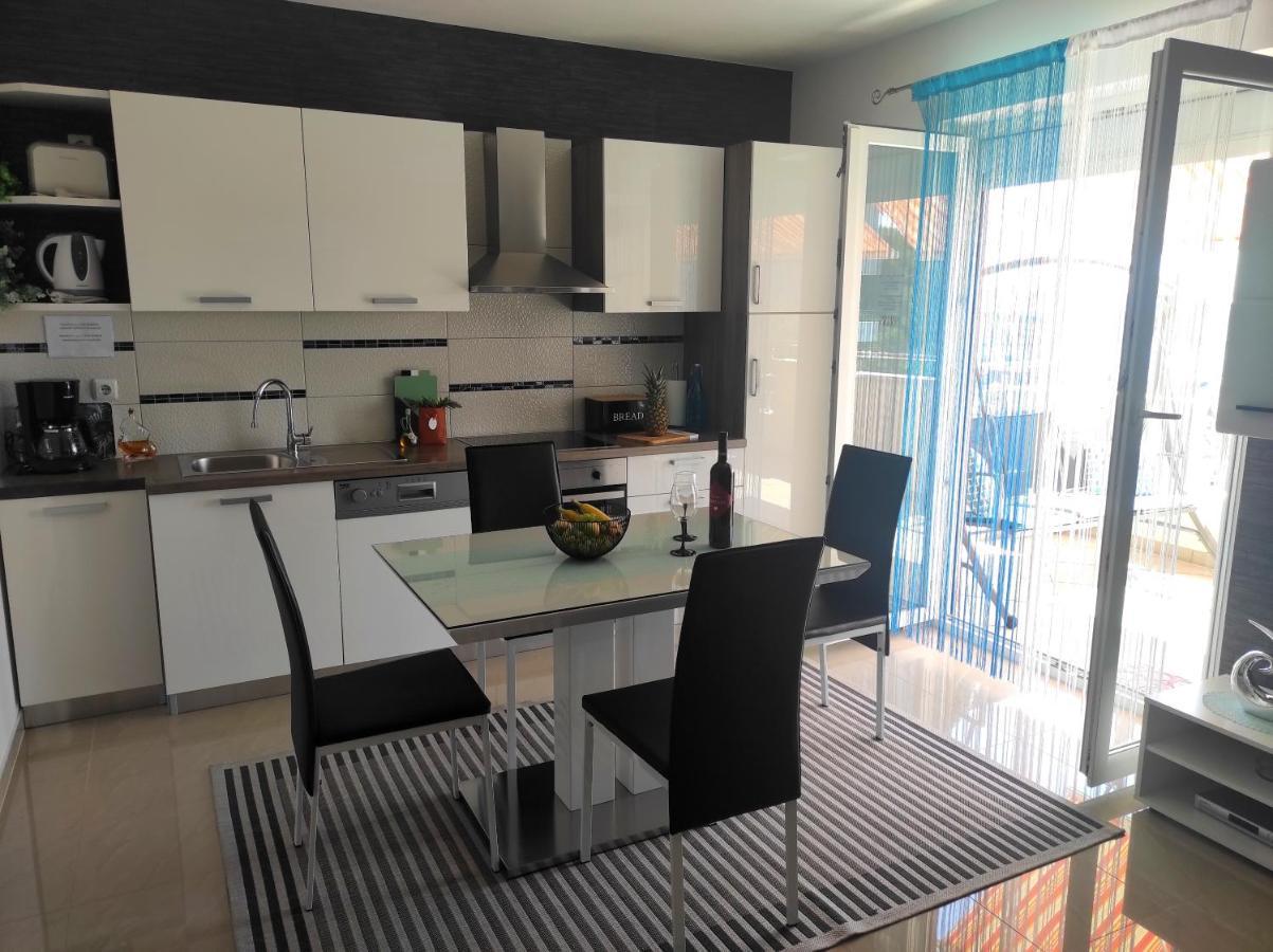 Apartment Zunabovic تروغير المظهر الخارجي الصورة